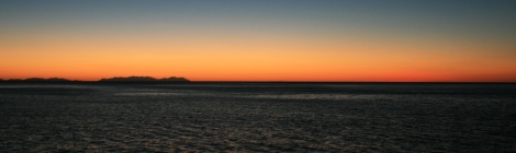 Photo of the week: Whitsundays' sunset. Click to see more.